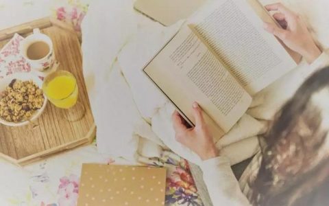 奔驰女车主事件暴露一个扎心真相：人为什么要读书？